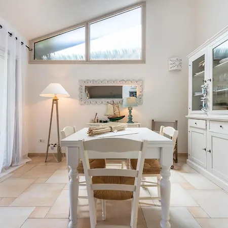 Holiday home Casa Il Bouganville