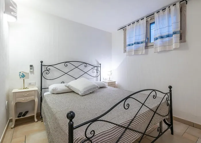 Casa Il Bouganville Vakantiehuis Villasimius