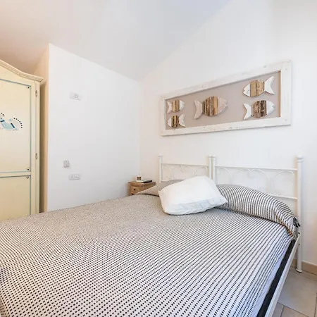 Casa Il Bouganville Hébergement de vacances Villasimius